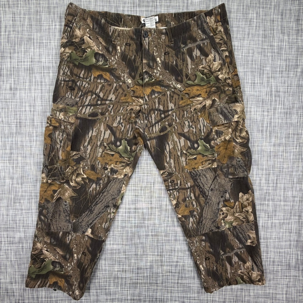 Columbia Mens 44x30 Mossy Oak Break Up Camo Lined Cargo Hunting Pants Cotton